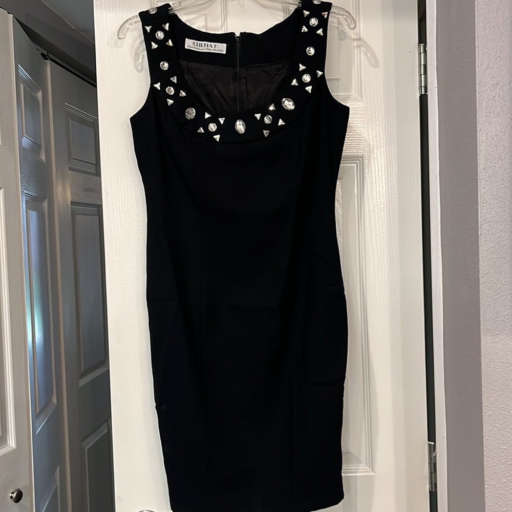 Vintage Chetta B Black Sleeveless Cocktail Dress. Size 6 Gentle worn.